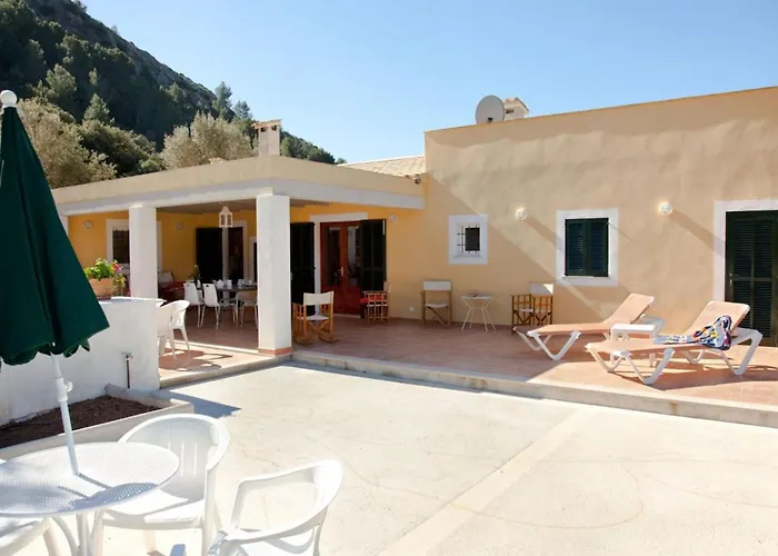 Gemuetliches Haus In Der Naehe Von Und Cala S-vicenc By Interhome Tatil Evi Pollença