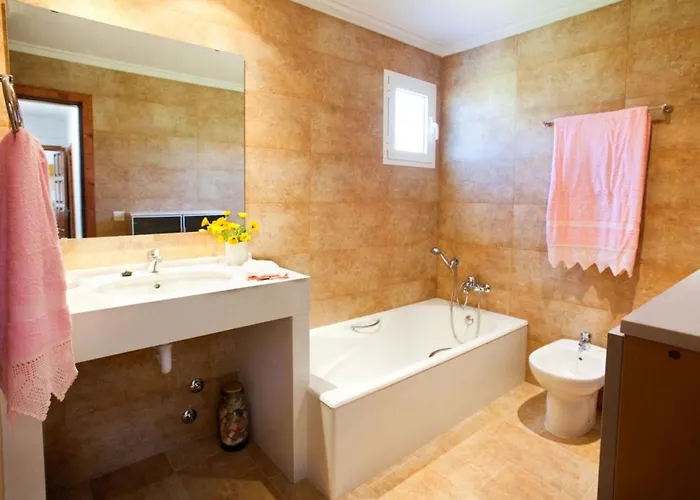 Gemuetliches Haus In Der Naehe Von Und Cala S-vicenc By Interhome Tatil Evi